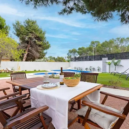 Acogedora En Con Piscina & Barbacoa *