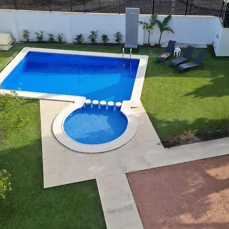 Acogedora En Con Piscina & Barbacoa Vila Alicante