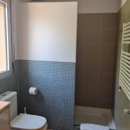 Вилла Acogedora En Con Piscina & Barbacoa *