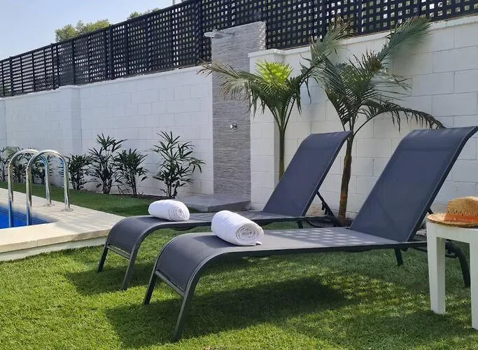 Acogedora En Con Piscina & Barbacoa *