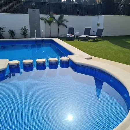 Acogedora En Con Piscina & Barbacoa Alicante